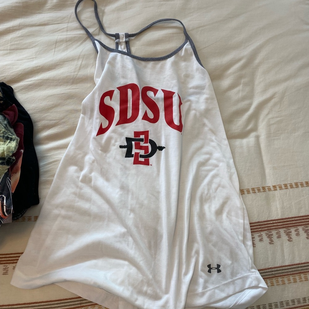SDSU workout top